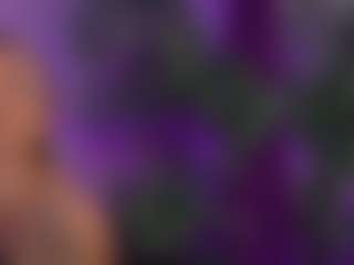 HelenCeccile's Live Sex Cam Show