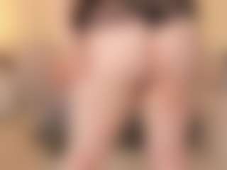 martiinaguzman's Live Sex Cam Show