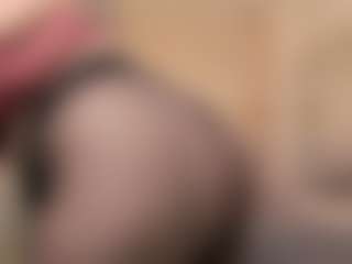 Live cam show with martiinaguzman - Blonde Hair Curvy on CamwithHer
