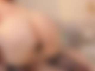 martiinaguzman's Live Sex Cam Show