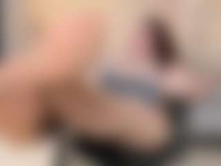martiinaguzman's Live Sex Cam Show