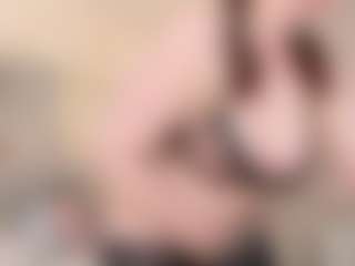 martiinaguzman's Live Sex Cam Show