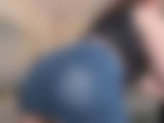 martiinaguzman's Live Sex Cam Show