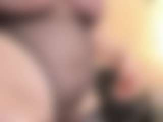 martiinaguzman's Live Sex Cam Show
