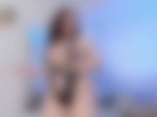 Live cam show with martiinaguzman - Smoking on Camsoda