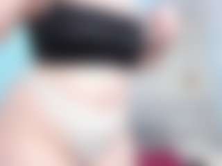 martiinaguzman's Live Sex Cam Show