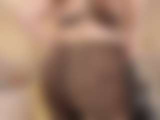 martiinaguzman's Live Sex Cam Show