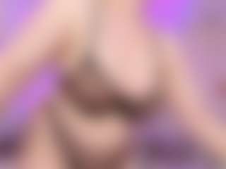 martiinaguzman's Live Sex Cam Show