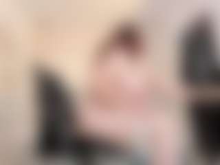Live cam show with martiinaguzman - Blonde Hair on Milf Play