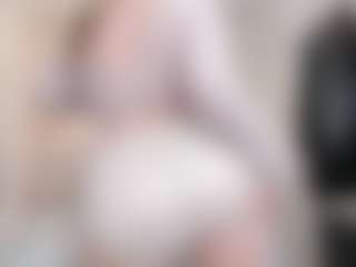 Live cam show with martiinaguzman - Blonde Hair on CamwithHer