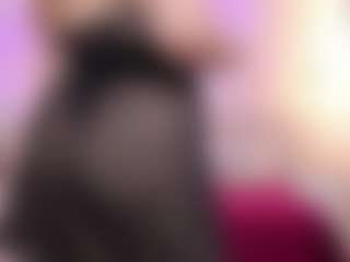 Live cam show with martiinaguzman - Drinking on TastyBlacksLive