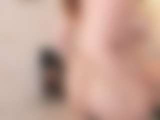 martiinaguzman's Live Sex Cam Show