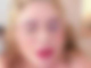 martiinaguzman's Live Sex Cam Show