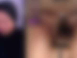 Live cam show with BBWHijab - Brown Hair on 1on1-livenow