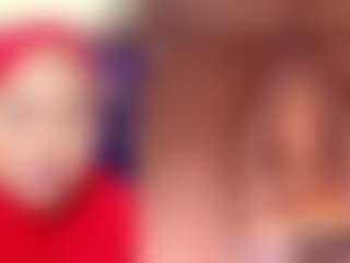 Live cam show with BBWHijab - Curly on Mixed Magazine Live