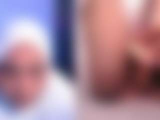 Live cam show with BBWHijab - Black BBW on crypto-cams
