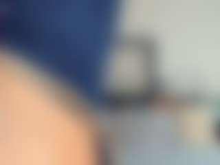 Live cam show with Monika - Normal on Camsoda