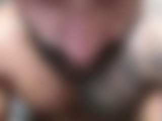 moodym8's Live Sex Cam Show