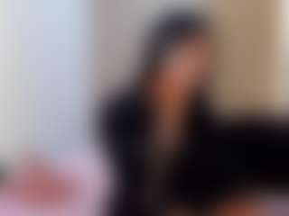 Live cam show with Stephany-Summer - Handjob on Gym Cam Girls