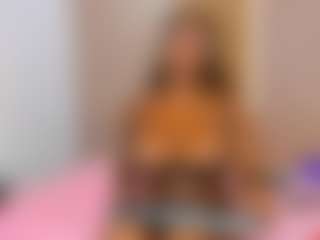 Stephany-Summer's Live Sex Cam Show