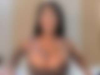 Live cam show with Stephany-Summer - Nipple Piercings on sexytreat.net
