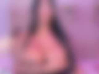 Stephany-Summer's Live Sex Cam Show