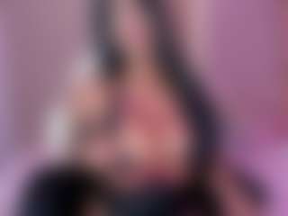 Live cam show with Stephany-Summer - Nipple Piercings on Instabang