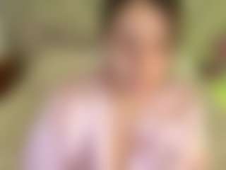 Live cam show with Carolina fox - Big Tits Latina on Livezox | colombia