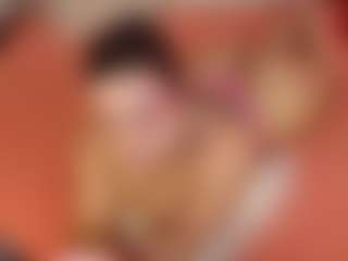 Live-Cam-Show mit Carolina fox - Dildo auf Camsoda
