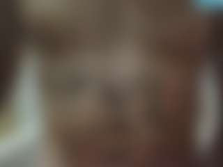 Live cam show with cloudycuddler - Bedroom on SmokeAndPoke