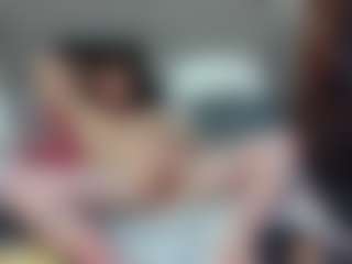 Live cam show with cloudycuddler - Scissoring on Free Soda
