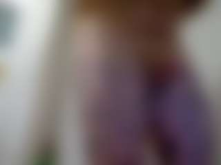 cloudycuddler's Live Sex Cam Show