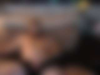 cloudycuddler's Live Sex Cam Show