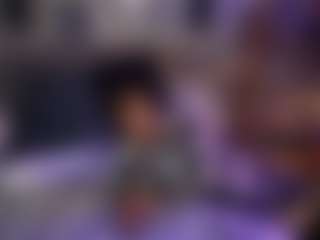 Live cam show with cloudycuddler - Strip on CamClone