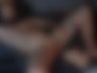 cloudycuddler's Live Sex Cam Show