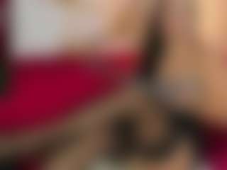 Live cam show with Alessandra-nodal - Average on SxyPornLive