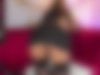 Live cam show with Alessandra-nodal - Ass Bouncing on Camming Site