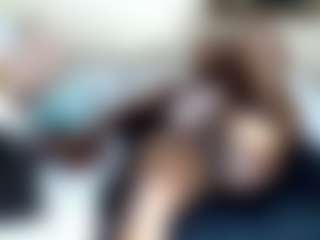Live cam show with FitBlair66 - Shaved on Camming Site