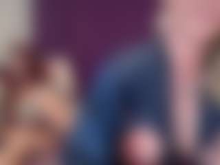 Rhea and Summer's Live Sex Cam Show