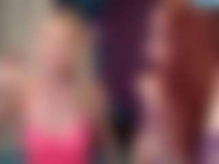 Rhea and Summer's Live Sex Cam Show