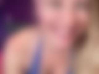 Rhea and Summer's Live Sex Cam Show