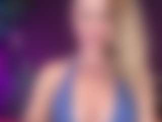 Rhea and Summer's Live Sex Cam Show