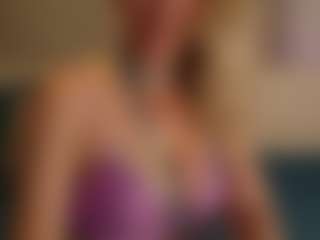 Rhea and Summer's Live Sex Cam Show