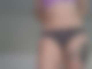 Live cam show with Rhea and Summer - Cuckold on Mixed Magazine Live