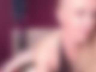 Rhea and Summer's Live Sex Cam Show