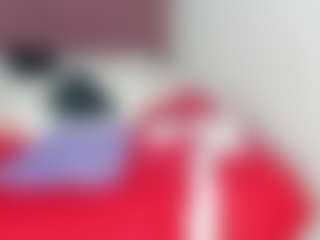 Live cam show with Aitana-star - Smoking on milfzrlive.com