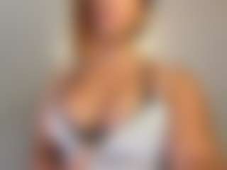 AlejaBelle's Live Sex Cam Show