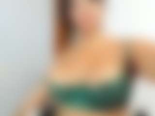 AlejaBelle's Live Sex Cam Show