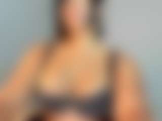 Live cam show with AlejaBelle - Spank on Camsoda