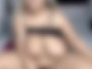 ThickAngela's Live Sex Cam Show